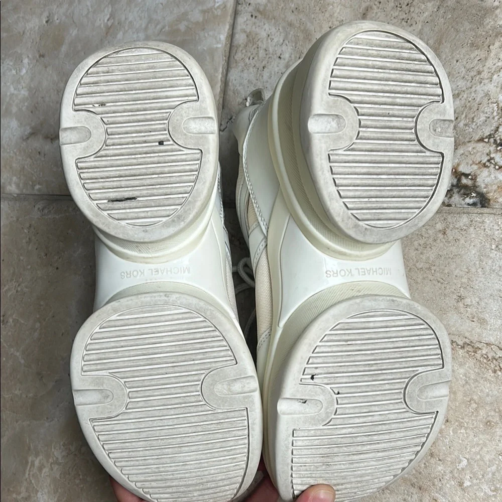 Michael Kors Cream Low-Top Sneakers with Chunky Sole - Picture 7 of 7
